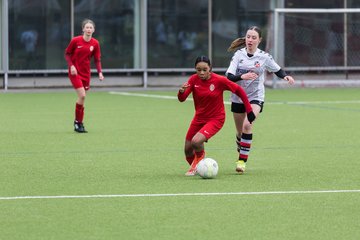 Bild 244 - wCJ Eimsbuettler TV : Altona 93 - Ergebnis: 1:1